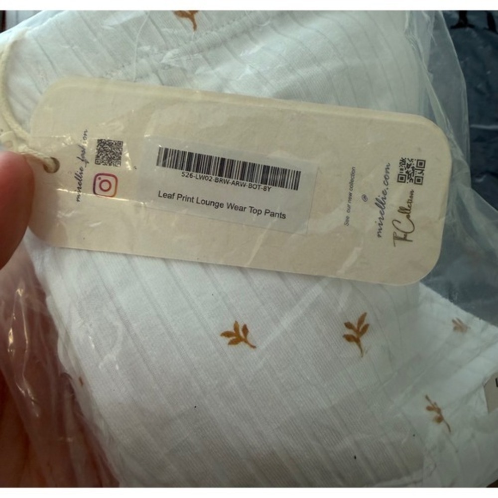 Mirellie Leaf Print Lounge Pants – White – Girls Size 8 Years – NWT - Picture 3 of 3
